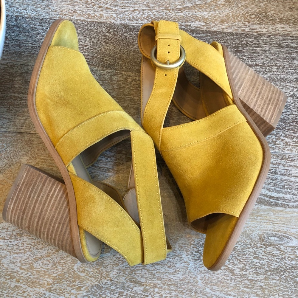 Marc Fisher LTD Vega Sandal - Picture 5 of 7